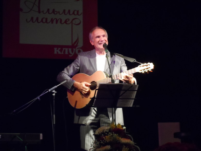 Алексей Иващенко