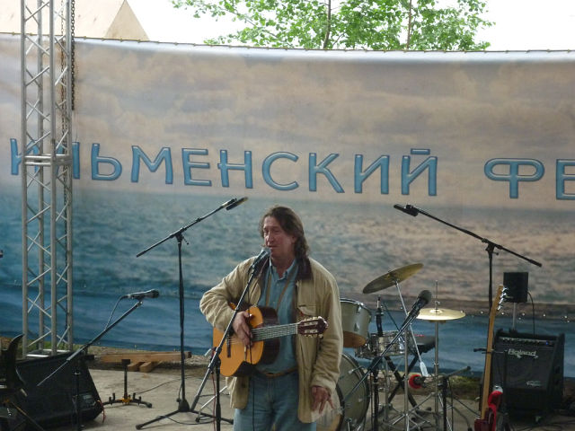 Одинокий гитарист... Ильменка - 2010