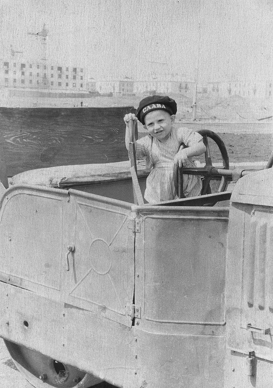 Площадь перед ДК, 1957 год