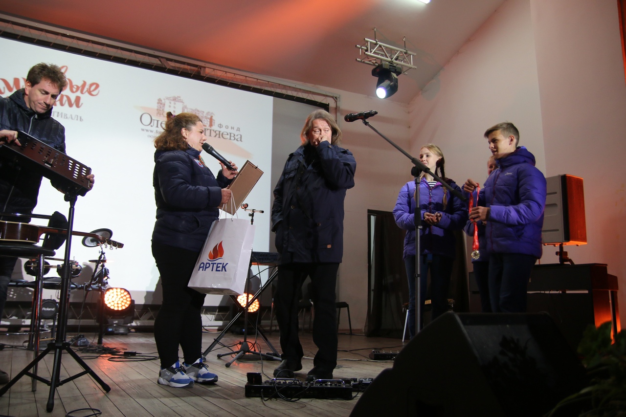 8.10.2019 МДЦ "Артек" III детский  фестиваль  "Мировые песни"