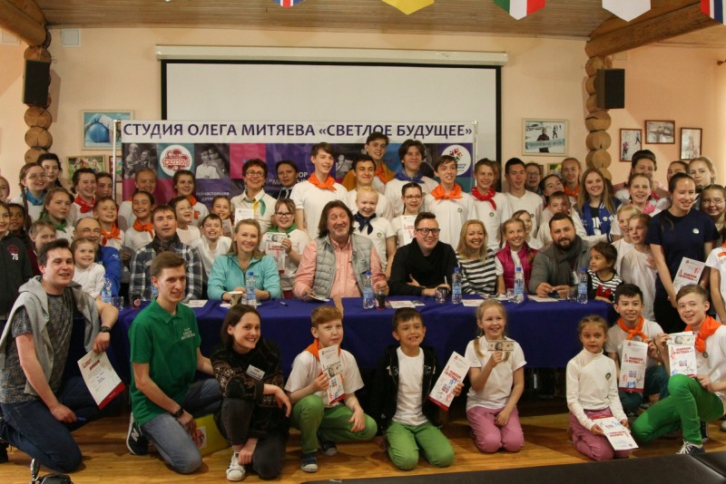 Встреча артистов со студийцами